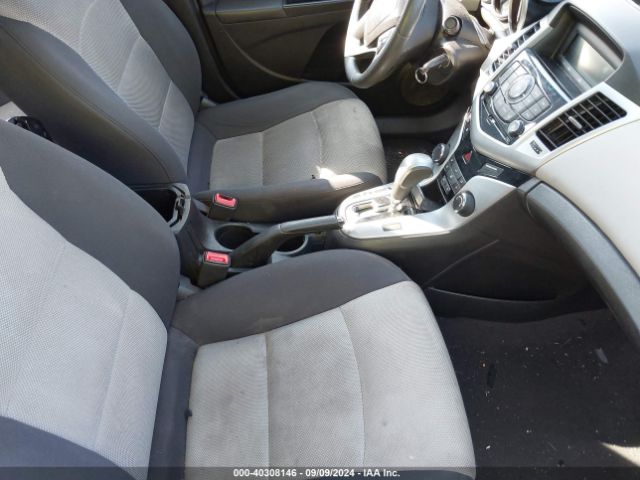 1G1PA5SH1E7427402 Chevrolet Cruze Ls Auto
