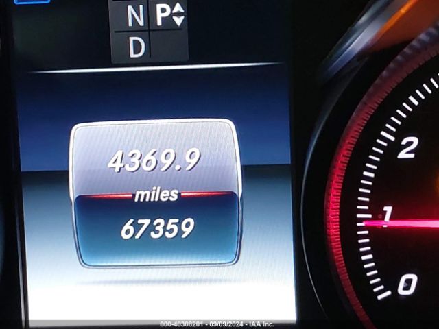 WDC0G4JBXJV058909 Mercedes-Benz GLC 300