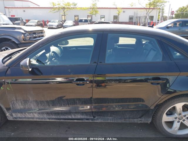 WAUB8GFF7J1026674 Audi A3 2.0t Premium/2.0t Tech Premium