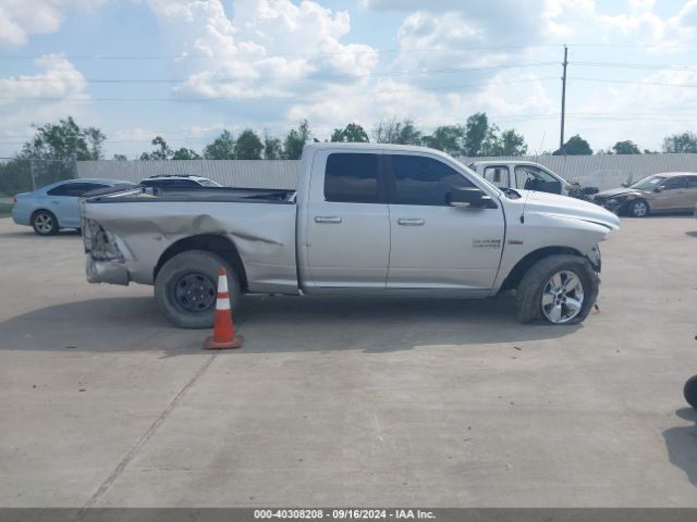 1C6RR6GT0JS100726 RAM 1500 Lone Star Quad Cab 4x2 6'4 Box