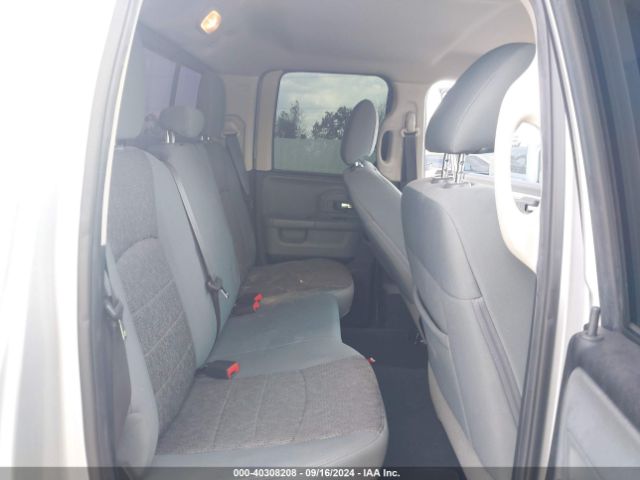 1C6RR6GT0JS100726 RAM 1500 Lone Star Quad Cab 4x2 6'4 Box