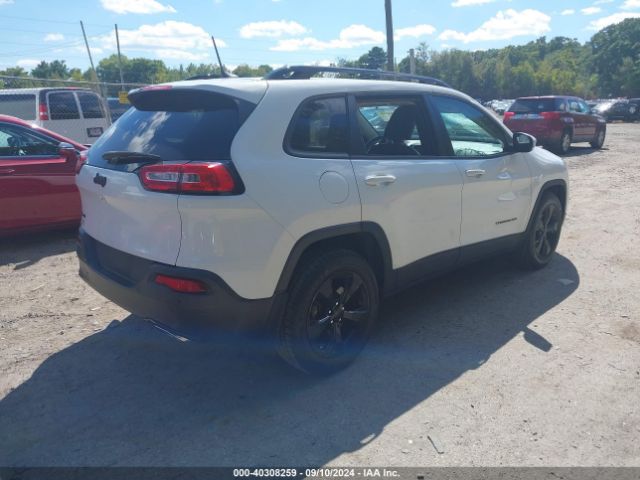 1C4PJMDS9GW322111 Jeep Cherokee High Altitude