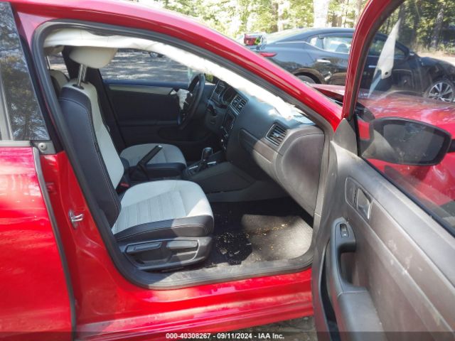 3VWD17AJ4GM404132 Volkswagen Jetta 1.8t Sport