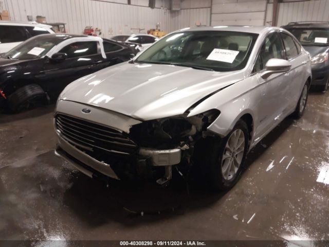 3FA6P0MUXKR273863 Ford Fusion Hybrid Sel