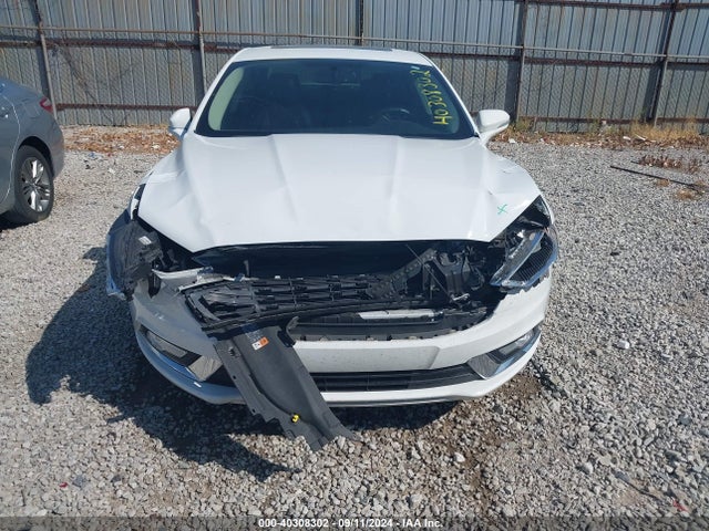 Ford Fusion Hybrid Titanium 2018 3FA6P0RU3JR248830 Image 12