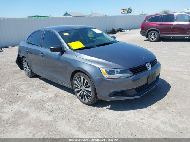 3VW2K7AJXEM356122 auction archive image