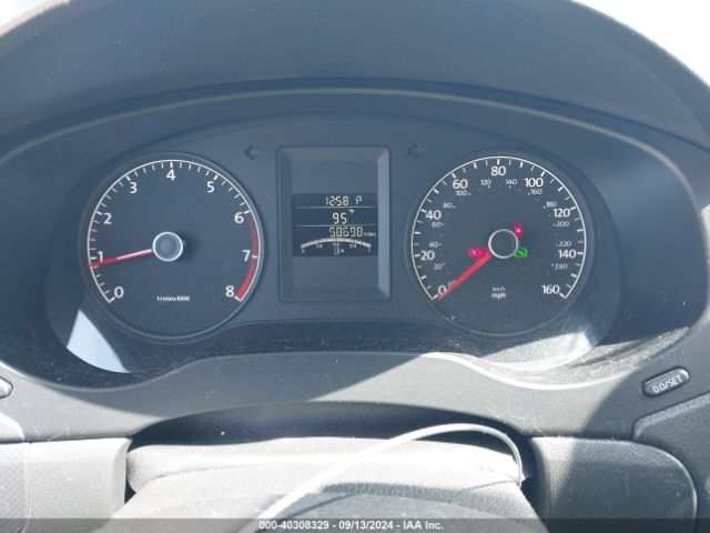 3VW2K7AJXEM356122 Volkswagen Jetta 2.0l S