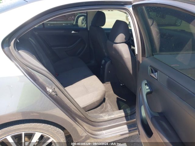 3VW2K7AJXEM356122 Volkswagen Jetta 2.0l S