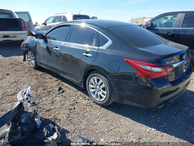 Nissan Altima 2.5 S 2018 1N4AL3AP5JC225271 Image 3