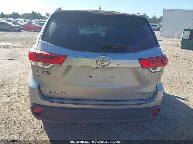 Toyota Highlander Xle 2019 5TDJZRFH0KS572553 Image 16