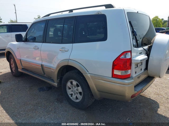2003 MITSUBISHI MONTERO JA4NW51S53J023641 Photo 2