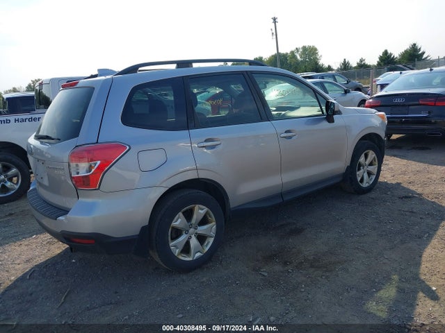 Subaru Forester 2.5i Premium 2016 JF2SJADC6GH549215 Image 4