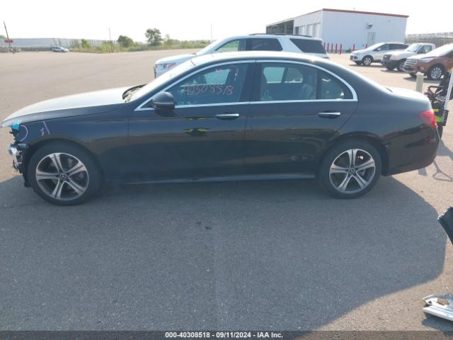 WDDZF4KB9KA624085 Mercedes-Benz E 300 4matic
