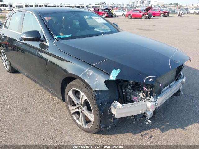 WDDZF4KB9KA624085 Mercedes-Benz E 300 4matic