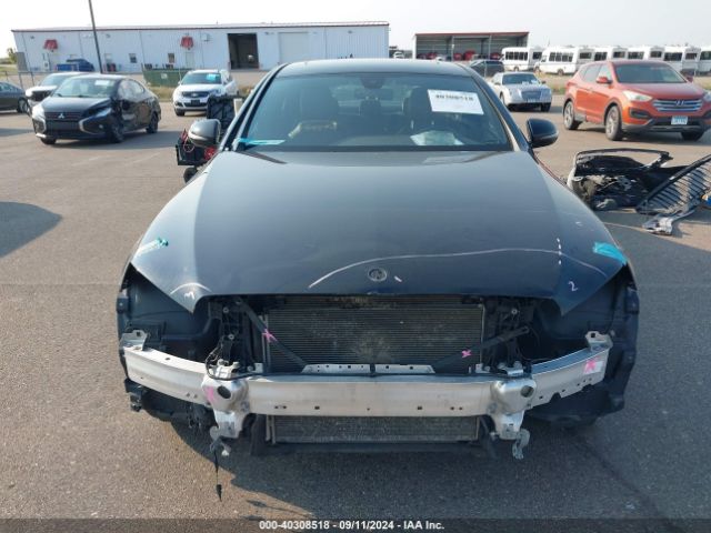WDDZF4KB9KA624085 Mercedes-Benz E 300 4matic