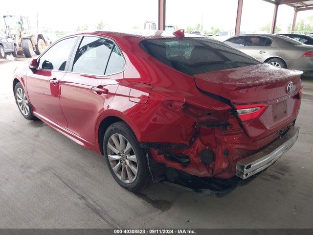 4T1B11HK3KU242323 Toyota CAMRY SE