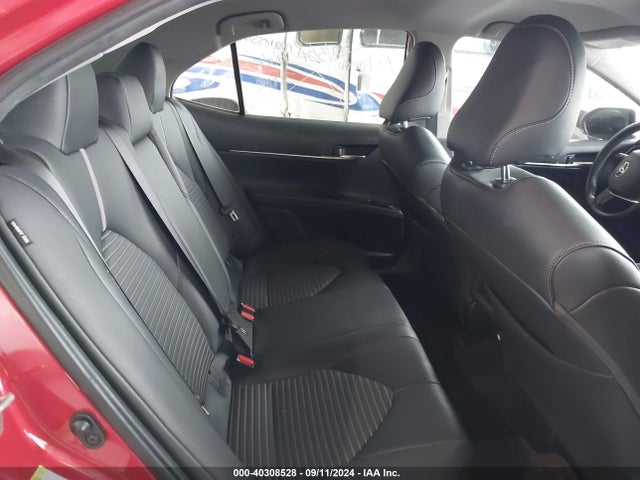 4T1B11HK3KU242323 Toyota CAMRY SE