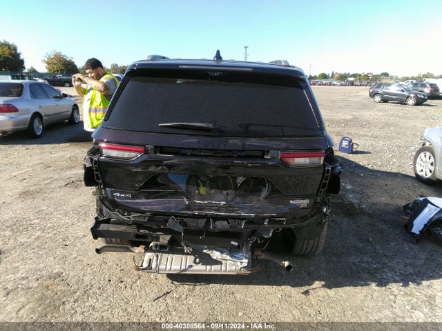 1C4RJHEG8P8768913 Jeep Grand Cherokee Summit 4x4