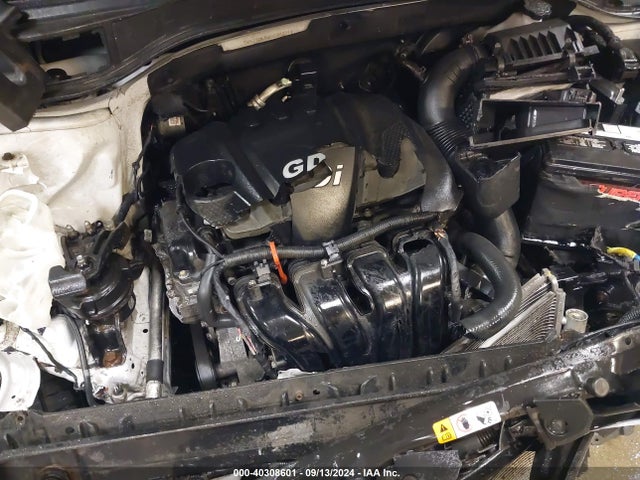 5XYZTDLB8GG368711 Hyundai Santa Fe Sport 2.4l
