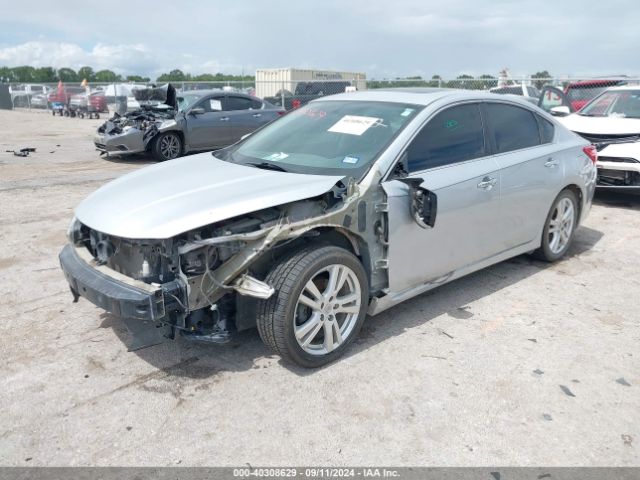 1N4BL3AP2HC108889 Nissan Altima 3.5 Sl