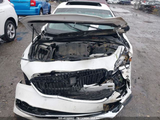 1G4ZR5SS4HU138858 Buick Lacrosse Premium