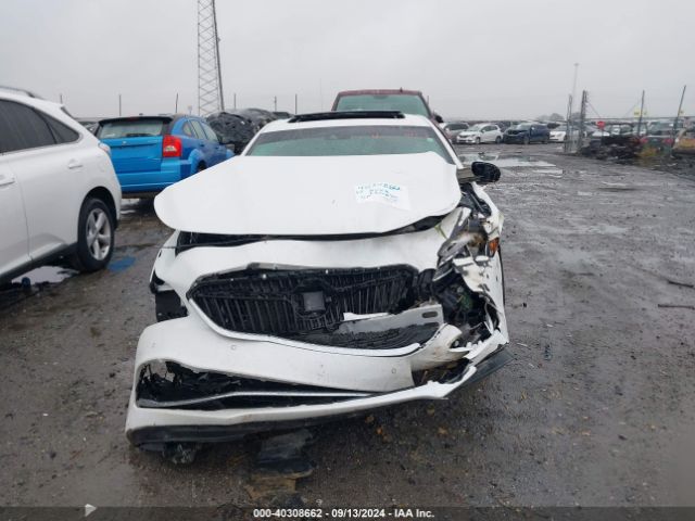 1G4ZR5SS4HU138858 Buick Lacrosse Premium