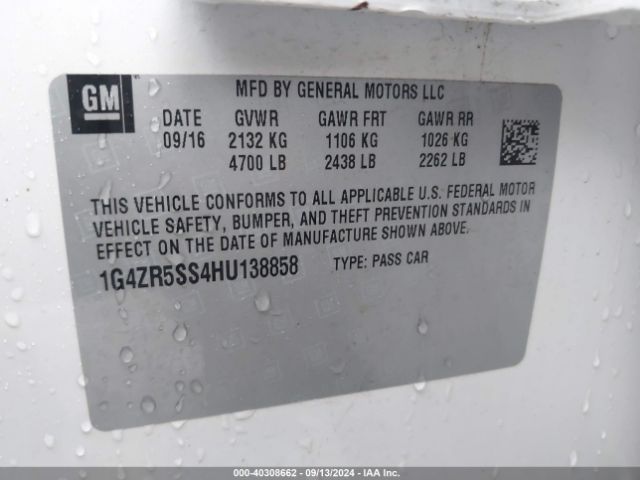 1G4ZR5SS4HU138858 Buick Lacrosse Premium