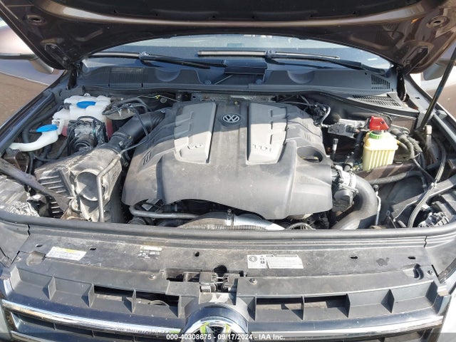 WVGEP9BP8ED008665 Volkswagen Touareg Tdi Lux