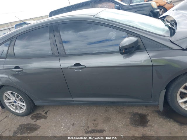 Ford FOCUS SE 2016 1FADP3K28GL252851 Image 13