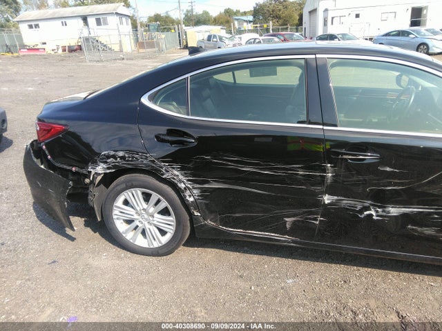 Lexus ES 350 2015 JTHBK1GG8F2186202 Image 13