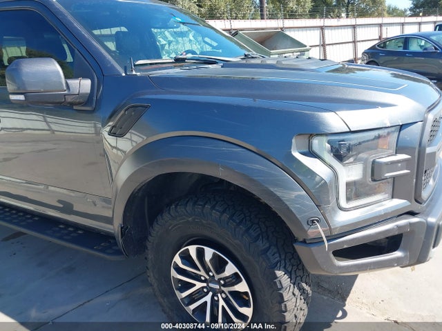 Ford F-150 Raptor 2019 1FTFW1RG3KFA60451 Image 17