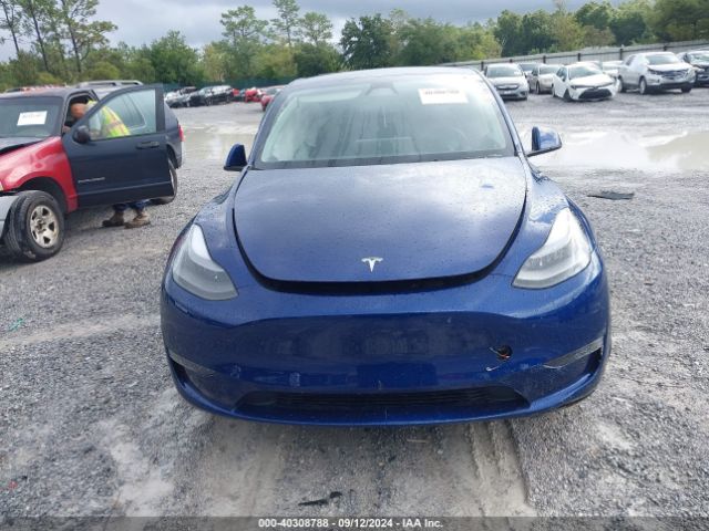 7SAYGDED6RF091083 Tesla Model Y