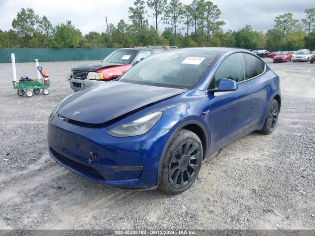 7SAYGDED6RF091083 Tesla Model Y