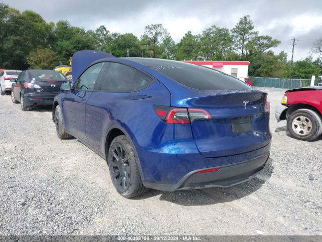 7SAYGDED6RF091083 Tesla Model Y