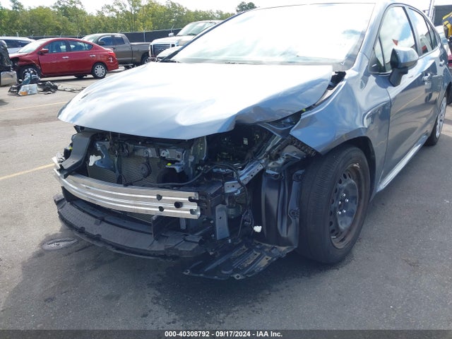 Toyota COROLLA LE 2022 JTDEPMAE5NJ200036 Image 6