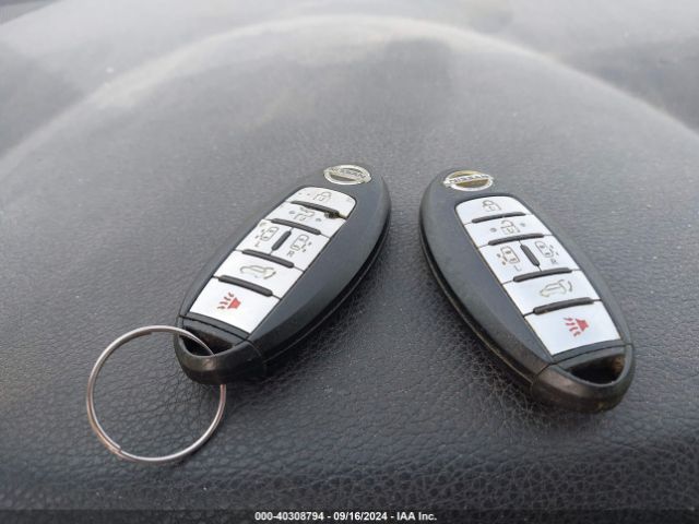 JN8AE2KP2E9107523 Nissan Quest Sl