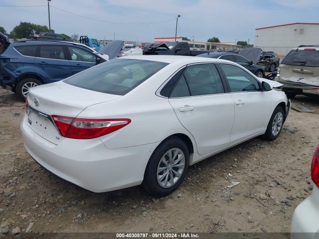 Toyota CAMRY LE 2017 4T1BF1FK8HU440070 Image 4