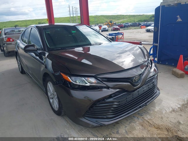 Toyota CAMRY LE 2020 4T1C11AK2LU900049 main image
