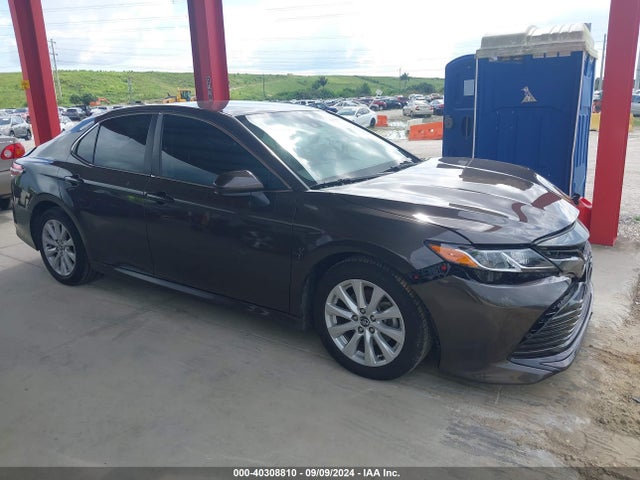 Toyota CAMRY LE 2020 4T1C11AK2LU900049 Image 13