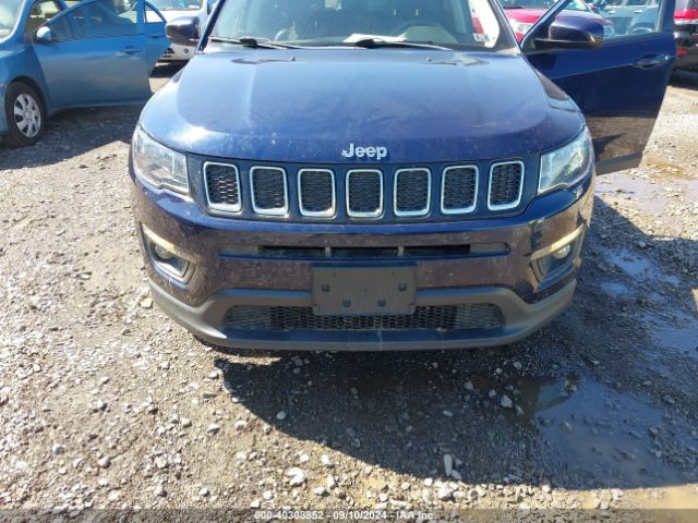 3C4NJDBB2LT219798 Jeep Compass Latitude 4x4