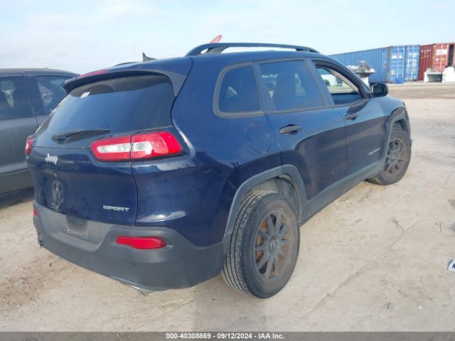 1C4PJLASXGW342463 Jeep Cherokee Sport