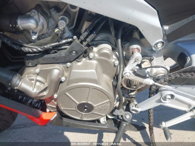 2021 APRILIA TUONO ZD4KSUE04MS000374 Photo 8