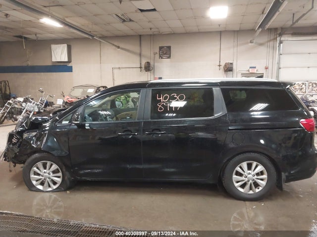 KIA SEDONA LX 2017 KNDMB5C10H6313961 Image 14