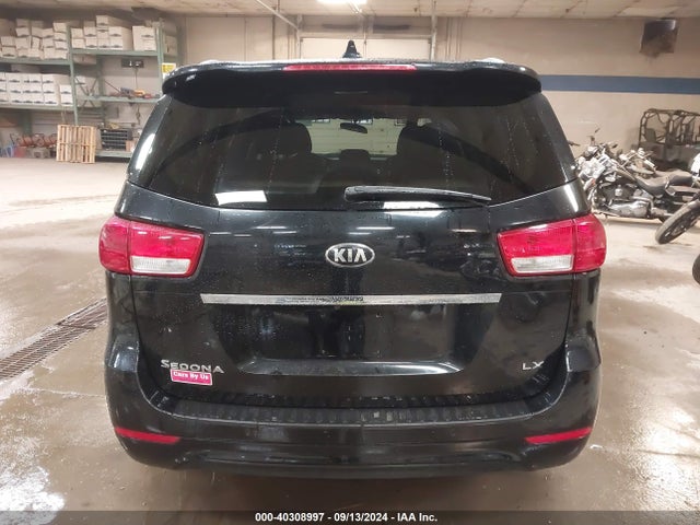 KIA SEDONA LX 2017 KNDMB5C10H6313961 Image 16