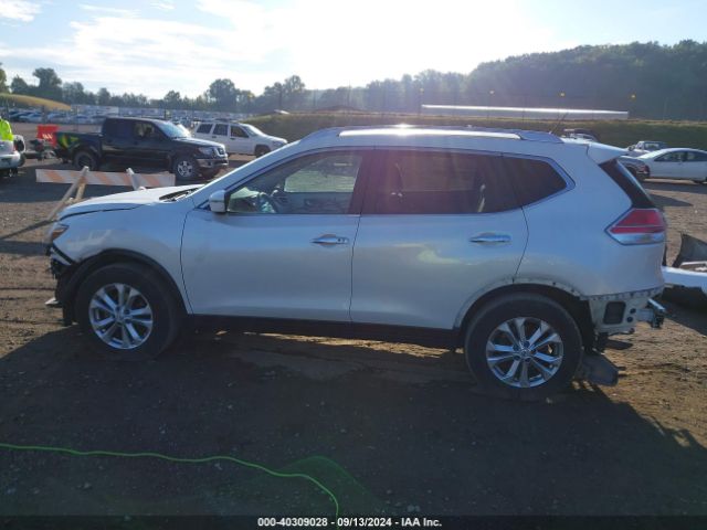 KNMAT2MT9GP649325 Nissan ROGUE SV