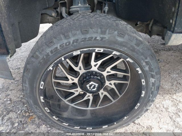 3GCUKTEJ4JG236811 Chevrolet Silverado 1500 High Country