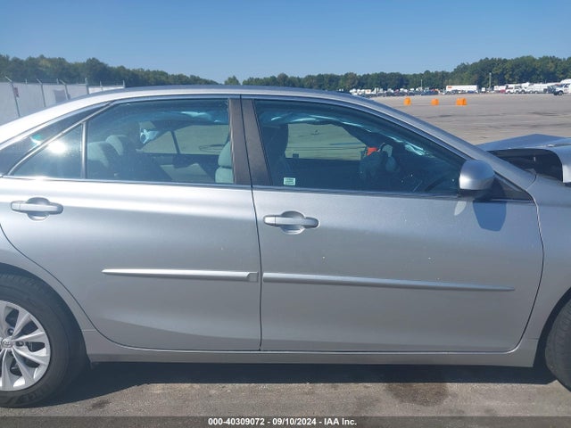 Toyota CAMRY LE 2016 4T4BF1FK2GR562833 Image 14