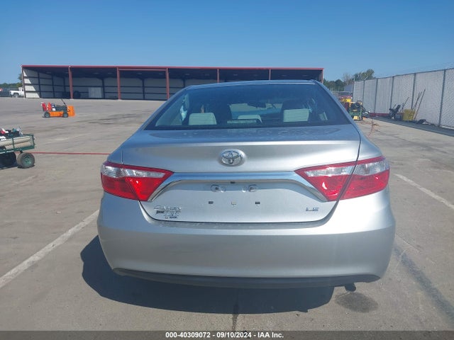 Toyota CAMRY LE 2016 4T4BF1FK2GR562833 Image 17