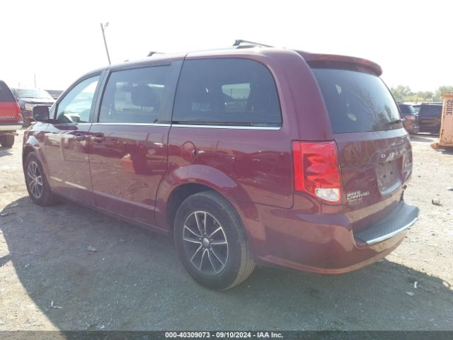 2C4RDGCGXJR329812 Dodge Grand Caravan Sxt