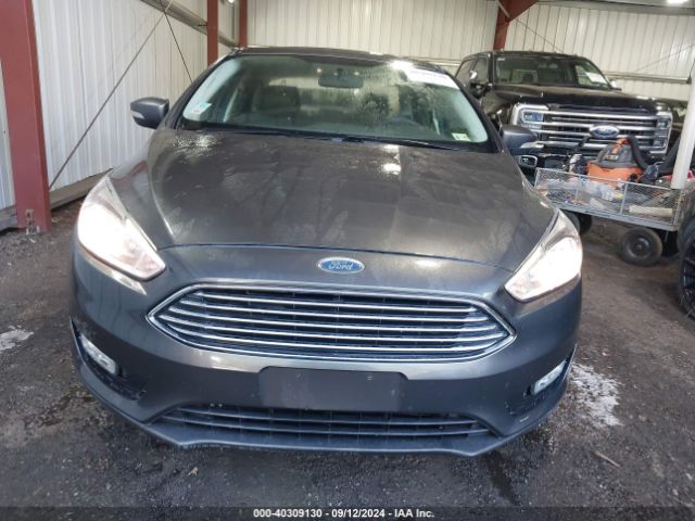 1FADP3J2XJL294253 Ford Focus Titanium